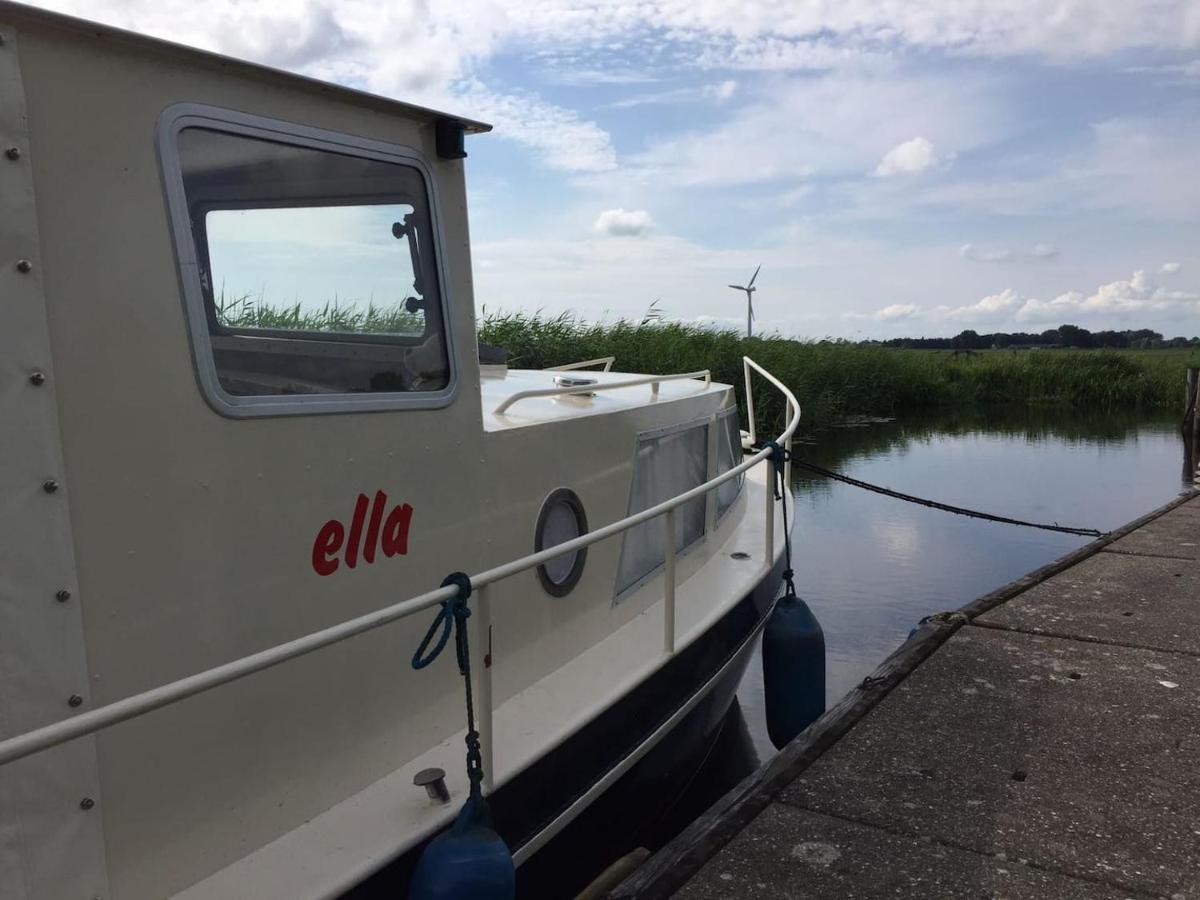 Jutrijp Boat Ella - Kamperen Op Het Water -Niet Om Mee Te Varen -Read Host Profile-Lees Hostprofiel المظهر الخارجي الصورة